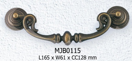 Traditional Handle Pull