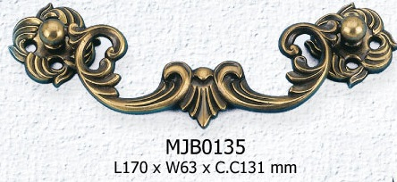 Traditional Handle
